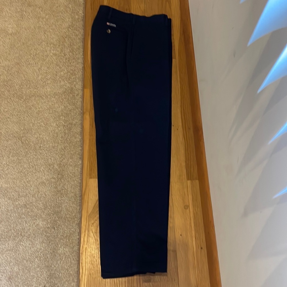 Chaps Ralph Lauren navy khakis 30x30
